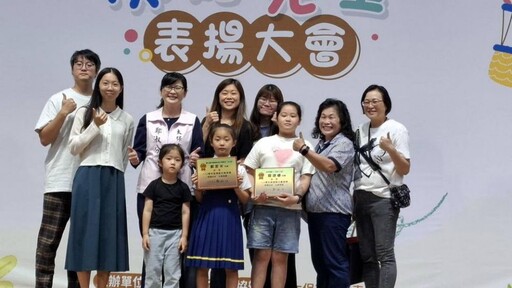 114年太保市模範兒童表揚 鄭淑分市長頒獎勉勵品格與成就並重