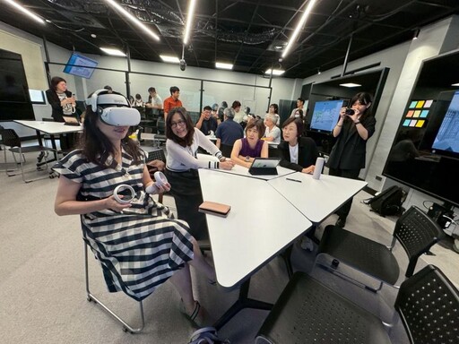 高師大理學院攜手GO STARS計畫 創立「AI思培智慧教室」重磅開幕