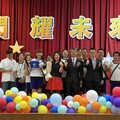 苗栗公館國中畢業典禮 家長身穿制服見證孩子成長旅程