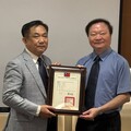 高師大校友總會長曾繼輝博士接任 吳敏男博士功成身退