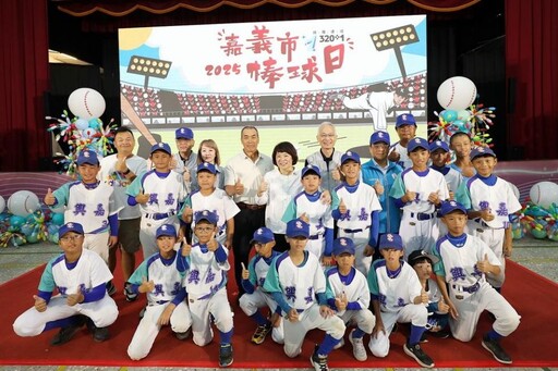 傳承KANO精神 黃敏惠以「苦練決勝負、人品定優劣」勉勵球員