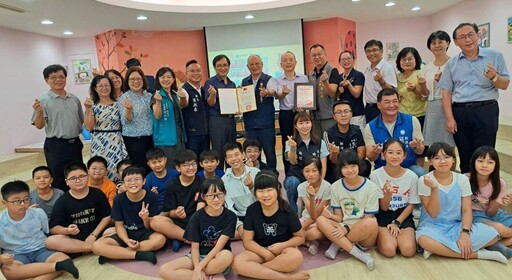 新港奉天宮與中華電信攜手合作 推動數位平權 推廣數位閱讀