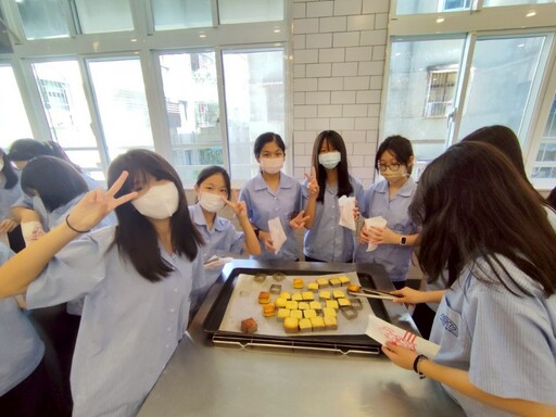 當月光遇見笑容：竹林中學的中秋送暖故事
