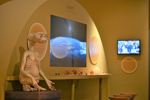 新北坪林茶博館推出「泡–泡的千年與未來」特展及夢幻泡泡DIY體驗