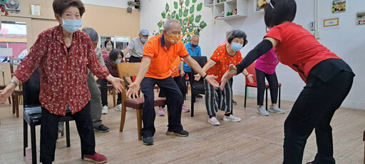 愛笑瑜伽協會成立四據點 助失智長輩「一路笑到掛」