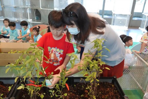 新北市食農教育展今開幕 將農場搬進市府大廳