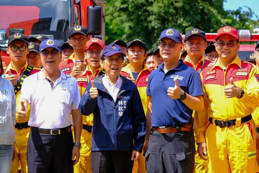 副市長林欽榮校閱高市特搜隊輪值國際人道救援動員演練