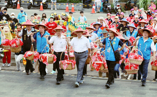 2024全國義民祭在新竹縣 楊文科縣長率信眾挑擔祈福