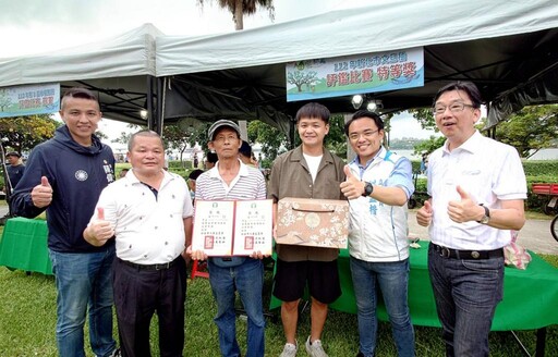 五度奪冠 八里紅秋觀光果園不惜成本種出新北冠軍柚