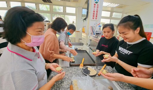 嘉藥致力世代與臺越文化交流 手作椒麻酥餅芝麻香傳秋情