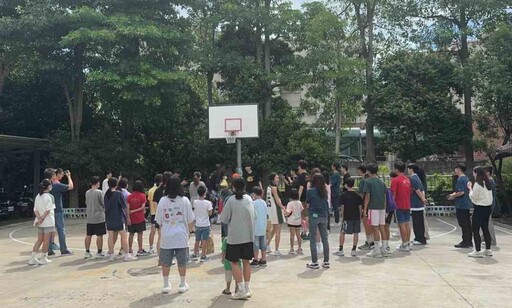 復盛夢想號列車前進大園 傳愛睦祥育幼院童