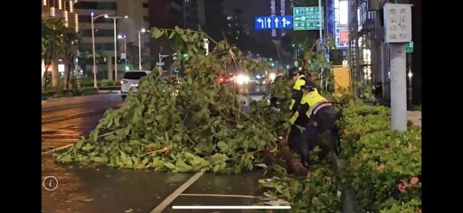 共同挺過風災 高市警日夜守護市民