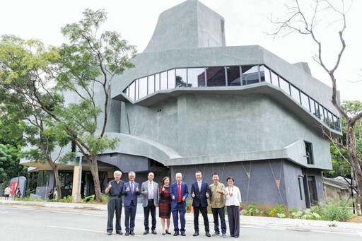 新竹首座國際級文物館 清大捷英文物館落成啟用典藏東亞近代文物