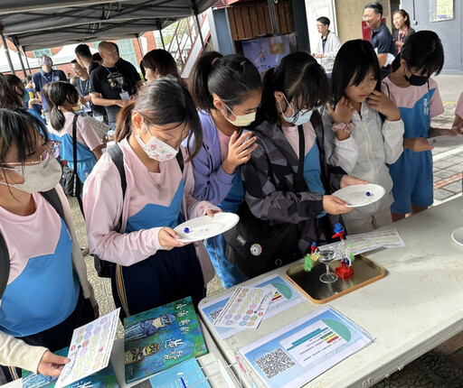 南科搭乘科普環島列車 推廣校園廉潔誠信