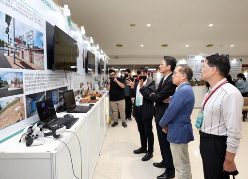 龍華科大USR期末成果展 產官學攜手環境永續落實社會責任