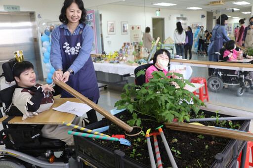 從播種到採摘入菜 八里愛心教養院移動菜園 讓院生五感體驗生命美好