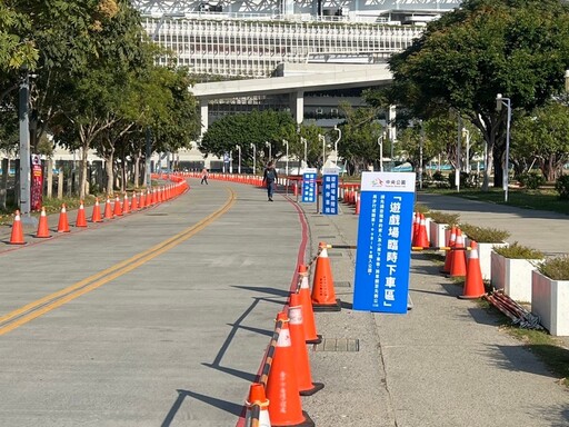 中央公園飛行美樂地遊戲場人氣爆棚！中市府推停車指引優化措施應對人潮