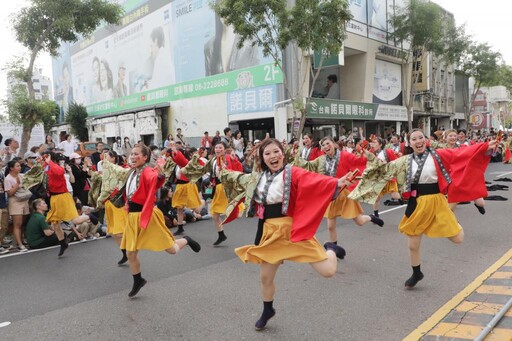 臺南400 囍事滿載！林百貨府城摩登大遊行盛況空前