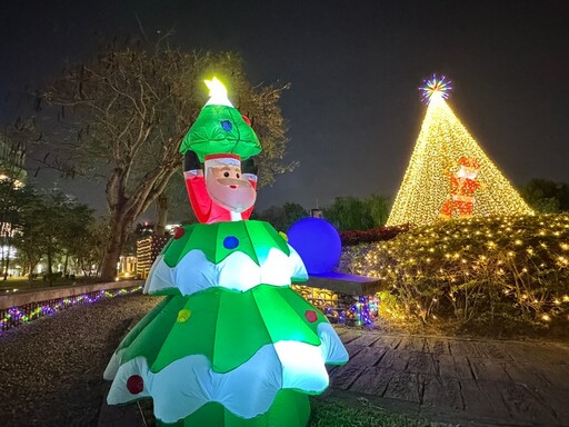 中市湧泉公園化身聖誕奇境！ 五彩燈飾點亮冬季仙境