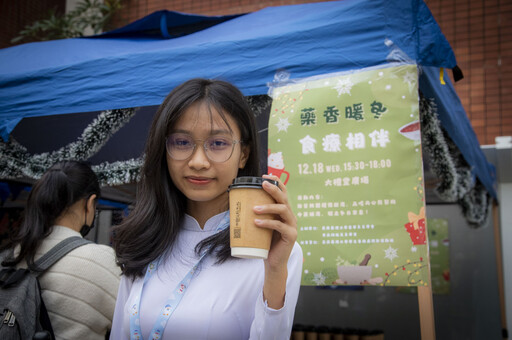 璀璨點燈LOVE IN嘉藥歡慶聖誕節 傳遞溫暖希望