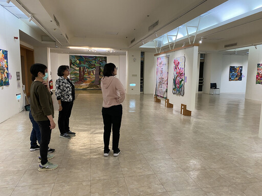 針線間的故事-林幸珍纖維藝術創作個展，即日起於國立臺南生活美學館展出