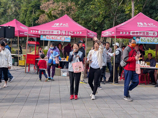 北門郡的女兒陳亭妃回到佳里舉辦「妃妃姐姐動動萌樂園」大家都關心腳傷