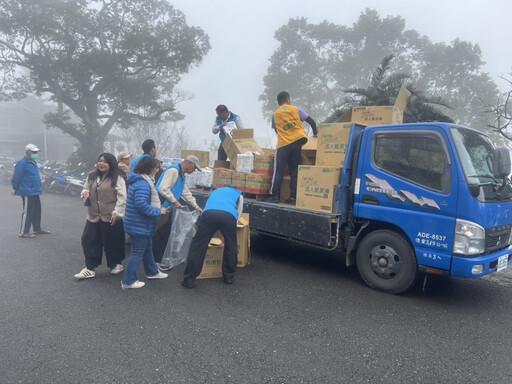 寒冬送暖到偏鄉 岡山醫院義診關懷部落民眾