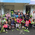 花蓮榮家老幼共融歡樂拔蘿蔔 迎新年好彩頭