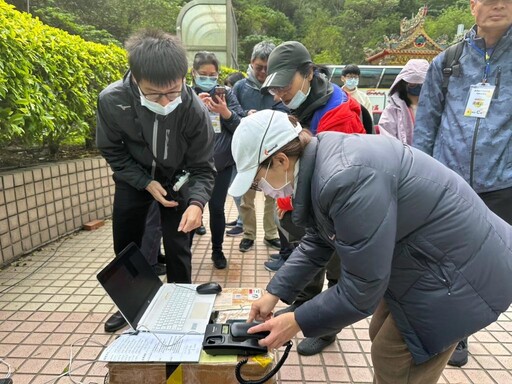 台北市府攜手龍華科大 產業新手村見學團助學子拓展職涯選擇