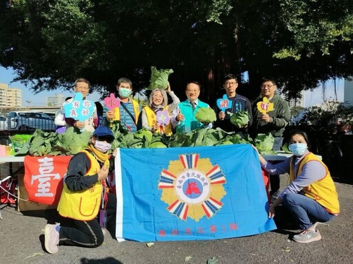 臺南榮服榮欣志工響應余天翔小東里惜福感恩旺年祭 關懷弱勢