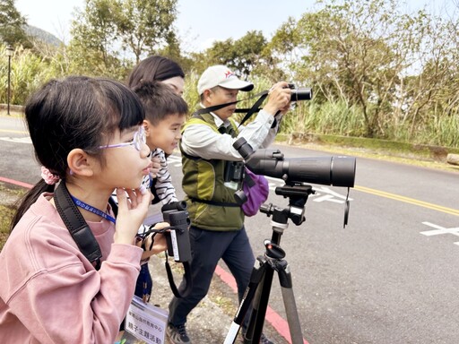 了解森林精靈生活 東眼山中心「鳥類觀察家」活動邂逅山林鳥兒美麗