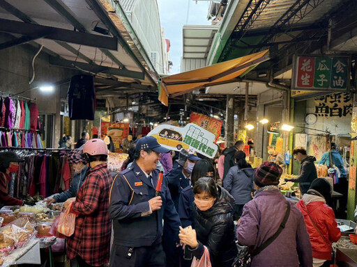 8年來最冷小年夜！傳統市場買氣旺！南警啟交管護安全