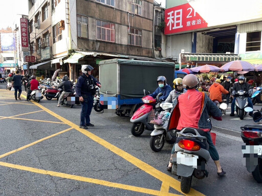 8年來最冷小年夜！傳統市場買氣旺！南警啟交管護安全