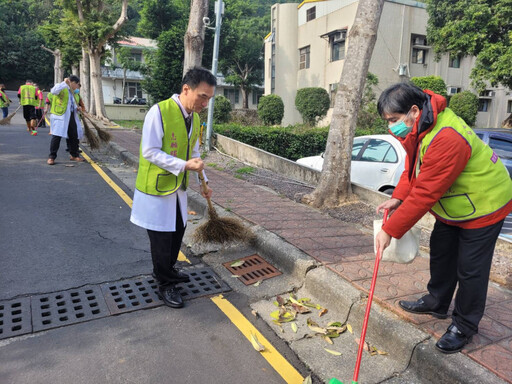 中榮嘉灣分院春節除舊佈新 清淨家園顧厝邊