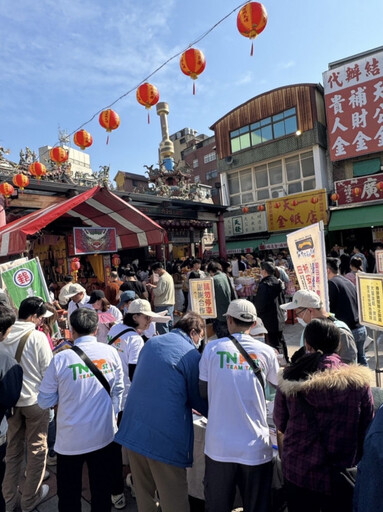 新春好運到，臺南郵局過年期間於天壇推出福祝個人化郵票