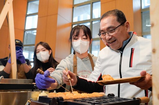 新北最TEEN聯合成果展 侯友宜以陽光、大海和空氣三元素勉勵