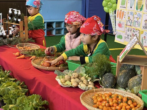 育仁幼園響應北台南家扶無窮世代義賣 齊助弱勢學童