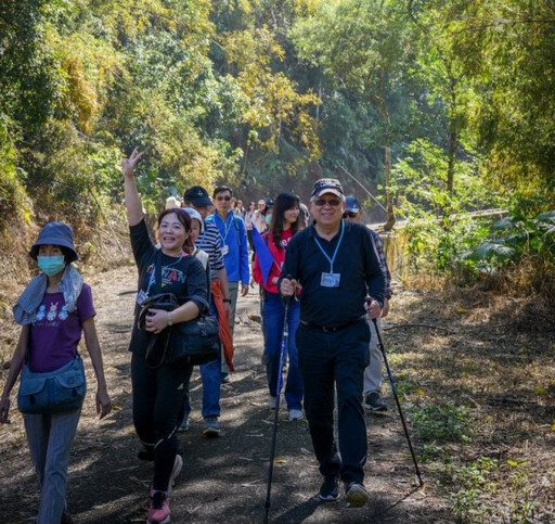 新樓醫創院160週年舉辦馬雅各古道健行之旅溫馨感性