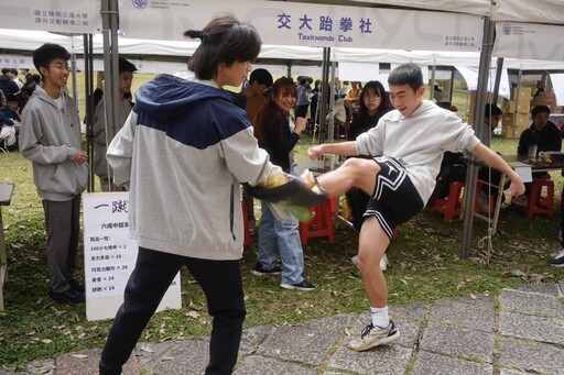 陽明交大四週年校慶 正式發表校歌《同行致遠》並授旗乙巳梅竹賽校隊