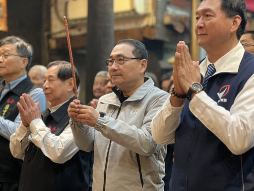 「觀世音菩薩誕辰」侯友宜赴板橋接雲寺與接源堂參拜 為市民祈福