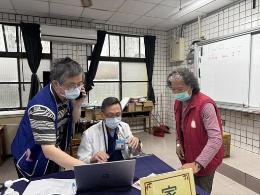 新樓醫攜手衛生局南化義診 馬雅各醫療傳道團造福偏鄉民眾