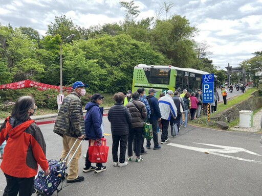 清明連假第一天 掃墓公車單日疏運10.5萬人次