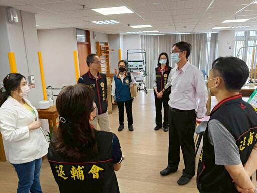 屏東榮家來訪岡榮交換工作經驗