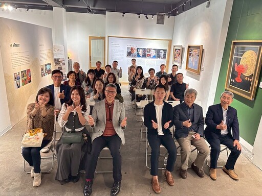 富興工廠展出《時光之漆．技藝之心》漆畫展