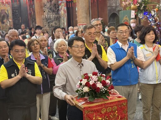 媽祖聖誕千秋 侯友宜赴貢寮參拜 祈求國泰民安