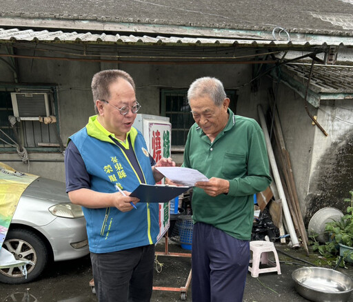臺東榮服處訪視高齡獨居榮民 宣導就醫綠色通道現行措施