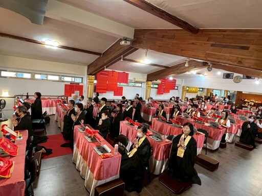 歡喜迎萬佛、點燈照心願 萬佛燈會啟建供燈結萬佛緣