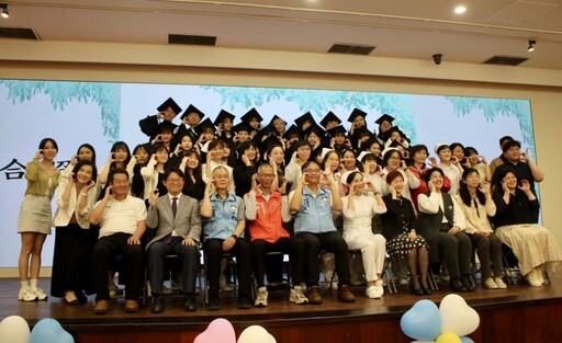 金大護理加冠成黍 培育南丁格爾新力量