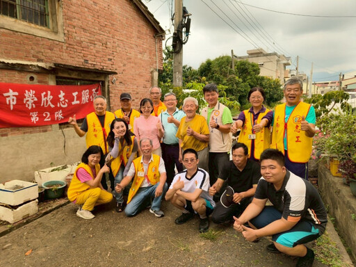 臺南榮服處榮欣志工替代役弟兄 助榮民爺爺清淨家園顧厝邊