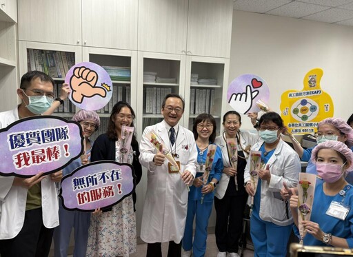 高榮南院慶國際護師節 獲贈鋼琴×樂音向護理致敬